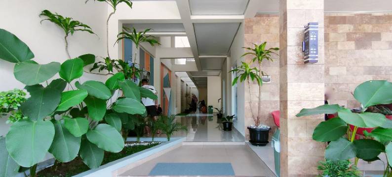 RedDoorz at Araya House Ngawi图片