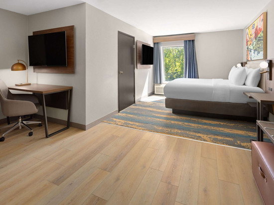 孟菲斯I-240拉昆塔温德姆套房酒店