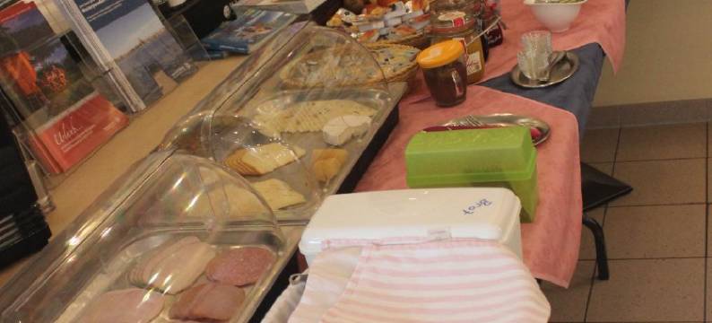 费尔诺旅馆(Gästehaus Innfernow)图片