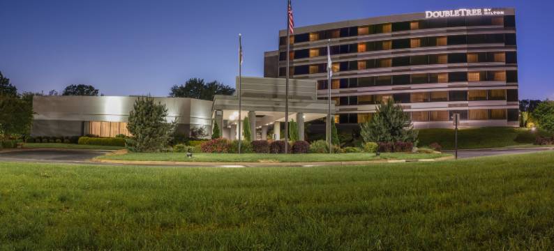 温斯顿塞勒姆大学希尔顿逸林酒店(DoubleTree by Hilton Winston Salem - University)图片