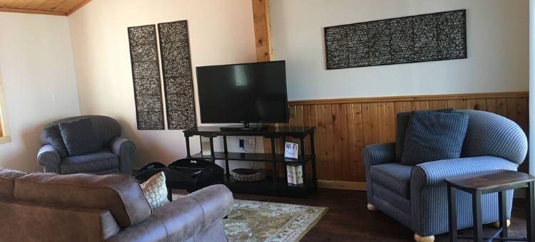 海沃德，威斯康星-Round Lake壮丽景观家庭友好型乡村别墅(Family Friendly Cottage w/Spectacular Views of Round Lake-Hayward, WI)图片