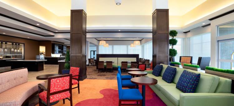 埃德蒙顿国际机场希尔顿花园酒店(Hilton Garden Inn Edmonton International Airport)图片