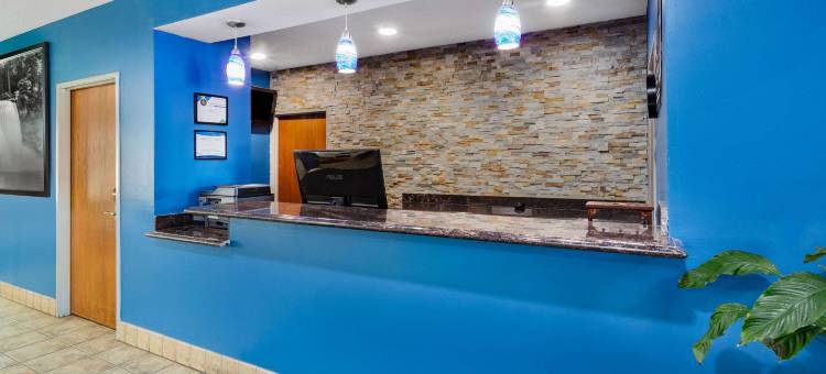 科科莫温德姆速8酒店(Super 8 by Wyndham Kokomo)图片