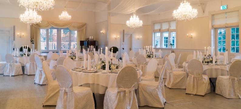 班霍尔姆海滨酒店(Bandholm Badehotel)图片