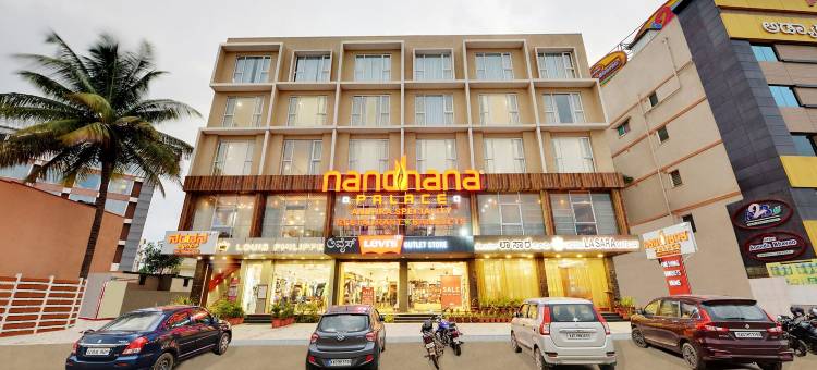 拉萨拉门酒店(La Sara Gateway)图片