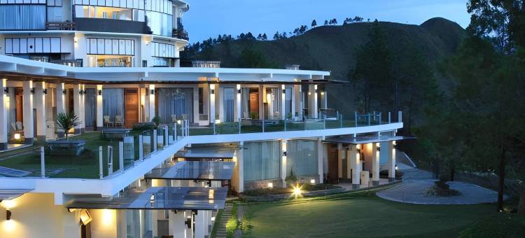 不拉士打宜西巴雅克国际酒店(Hotel Sibayak Internasional)图片