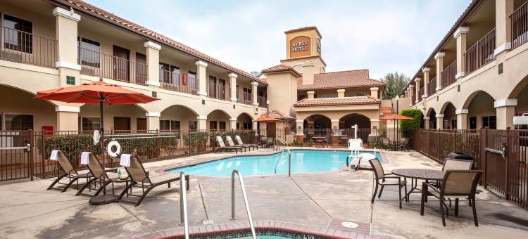 雷德兰兹艾尔酒店(Ayres Hotel Redlands - Loma Linda)图片