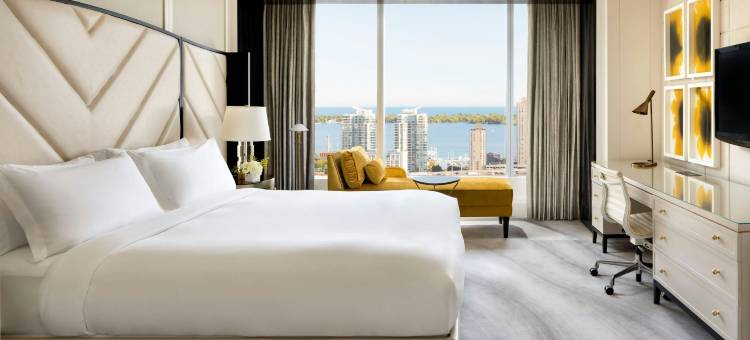 多伦多丽思卡尔顿酒店(The Ritz-Carlton, Toronto)图片