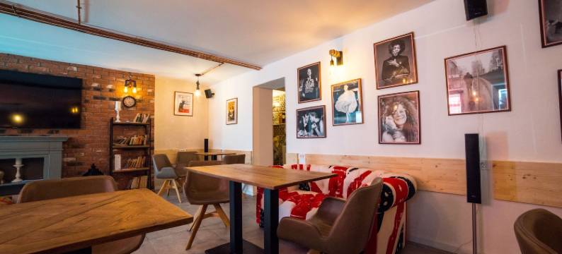 Complex Living图片