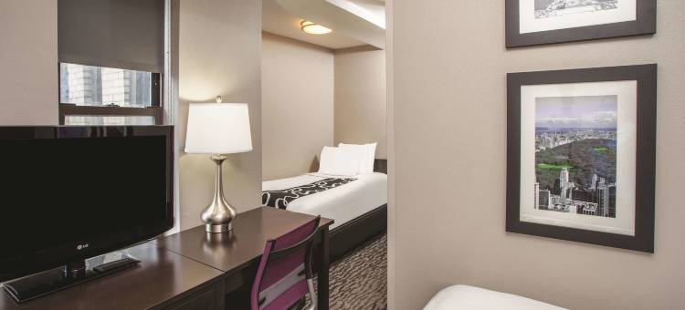 纽约市中央公园拉昆塔温德姆套房酒店(La Quinta by Wyndham New York City Central Park)图片