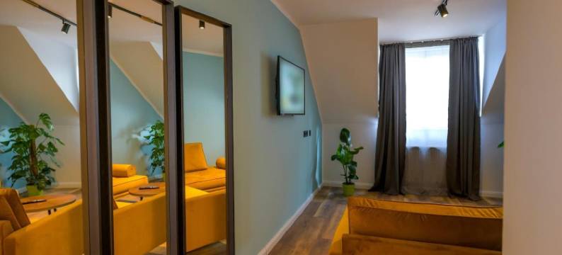 尼基城市酒店(Nikii City Hotel)图片