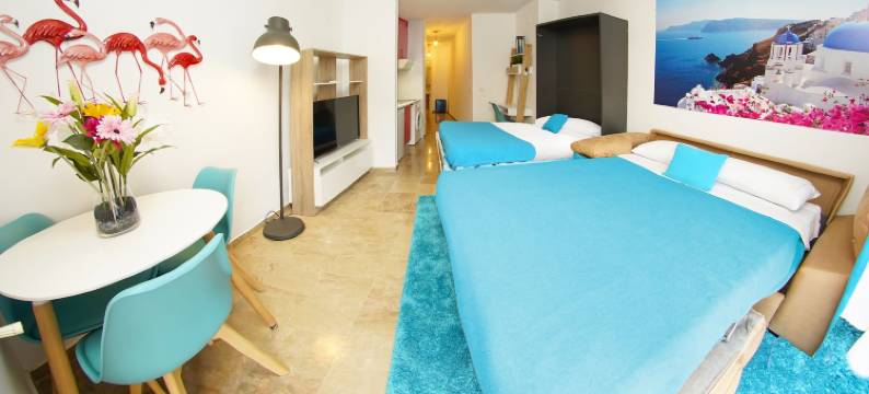 巴宏迪约海滩曾普拉雅 2 12 号酒店(Zenplaya 2-12)图片