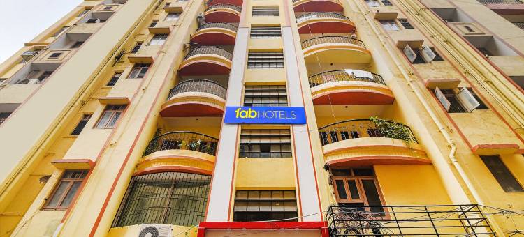 Fab酒店Maadhavam Residence(Via Maadhavam Residence)图片