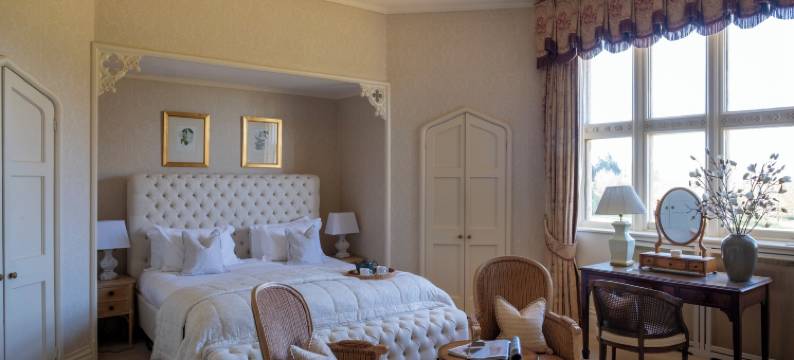 霍尔斯特宫殿酒店(Horsted Place Hotel)图片