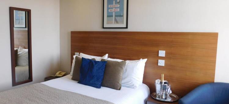 卡伦海湾酒店(Cullen Bay Hotel)图片