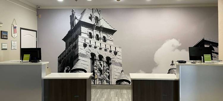 沃克西哈奇拉昆塔温德姆套房酒店(La Quinta Inn & Suites by Wyndham Waxahachie)图片