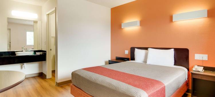 萨莱纳6号汽车旅馆(Motel 6 Salina, KS)图片