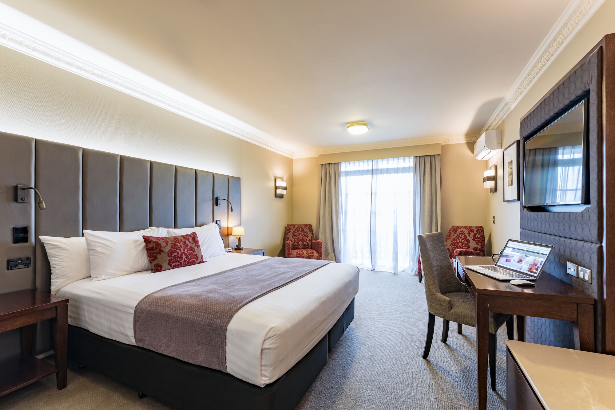 Distinction Hotel Rotorua Over view