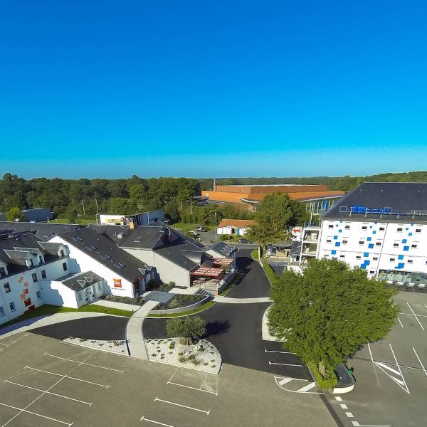 宜必思拉罗什苏尔永酒店(Ibis la Roche-Sur-Yon)图片