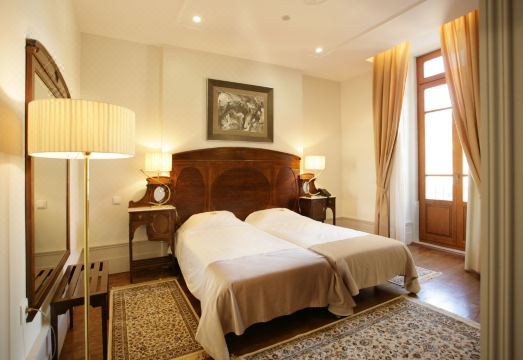 Hotel Ibn-Arrik Hotel Overview