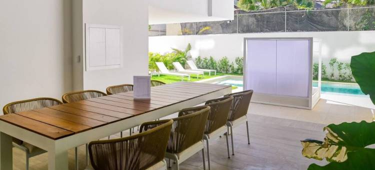距离海滩仅几步之遥的极美公寓(Incredibly Beautiful Condo Just Steps to the Beach)图片