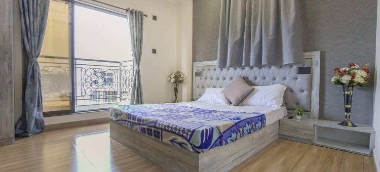 三卧室带泳池 - 日落宫殿由Universe Villas提供(3BHK w/Pool - Sunset Palazzo by Universe Villas)图片