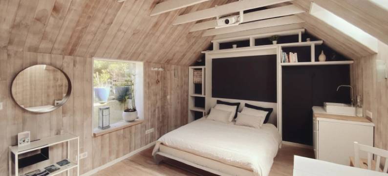 EMBRUNS D'HERBE 慢营地(EMBRUNS D'HERBE SLOW CAMP)图片