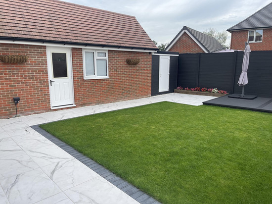 现代豪华一卧套房-独立浴室-花园-无线网络