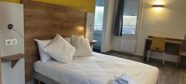 瓦尔酒店蒙贝利亚尔南(Val Hôtel Montbéliard Sud)图片