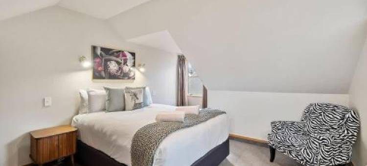 Lakeside Indulgence on Wilmot图片