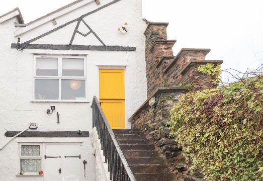 Dovetail Cottage Hotel Overview