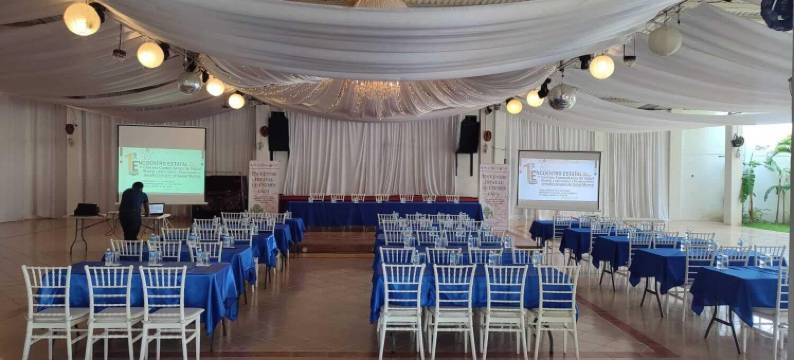 洛杉矶巴尔内瑞欧度假村(Hotel & Balneario Los Angeles)图片