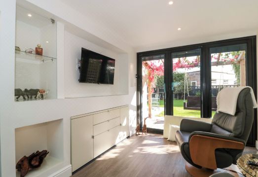 Minime Hotel Overview