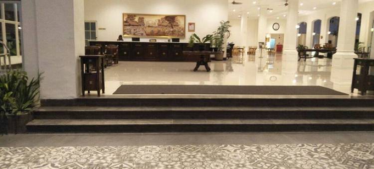 塞普酒店(Same Hotel Cepu)图片
