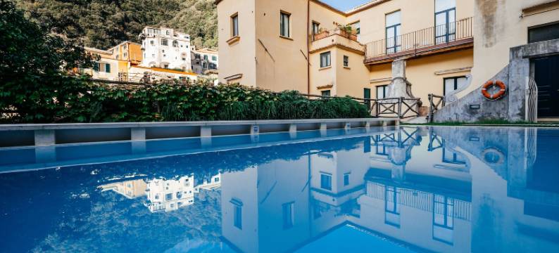 阿马尔非度假村(Amalfi Resort)图片