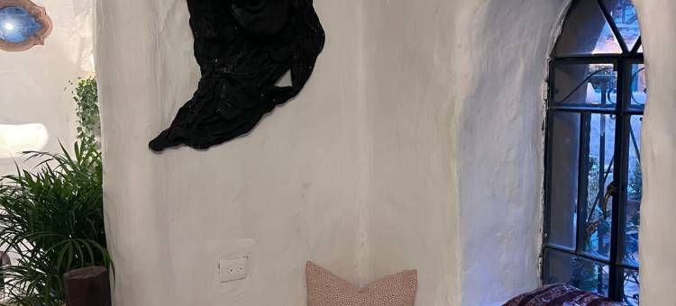 高迪之家(Casa Gaudí)图片