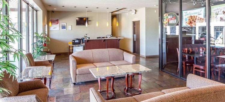 亚伯达布鲁克斯 6 号汽车旅馆酒店(Motel 6 Brooks, AB)图片