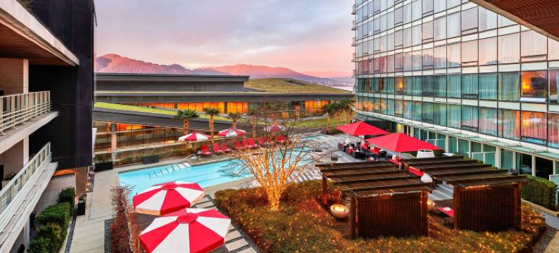 费尔蒙特环太平洋酒店(Fairmont Pacific Rim)图片