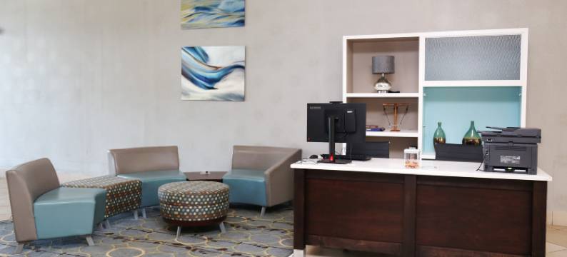 Holiday Inn 桑蒂(Holiday Inn SANTEE by IHG)图片