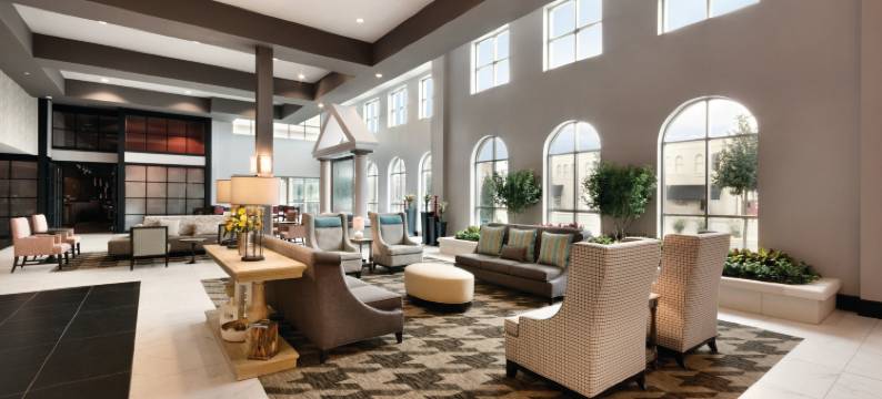 阿拉巴马塔斯卡卢萨市中心希尔顿安泊酒店(Embassy Suites by Hilton Tuscaloosa Alabama Downtown)图片