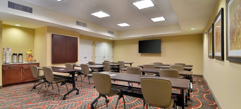 同波尔Staybridge套房(Staybridge Suites TOMBALL - SPRING AREA by IHG)图片