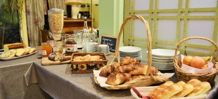 Contact Hotel Utah Beach Carentan图片