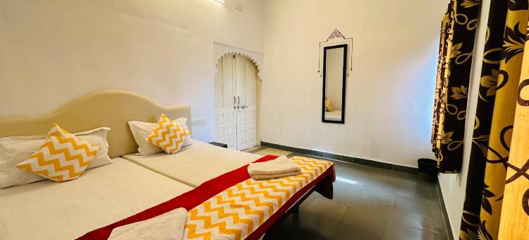 皮丘拉湖上的玛吉之家，乌代布尔(MAA Ji House on Lake Pichola)图片