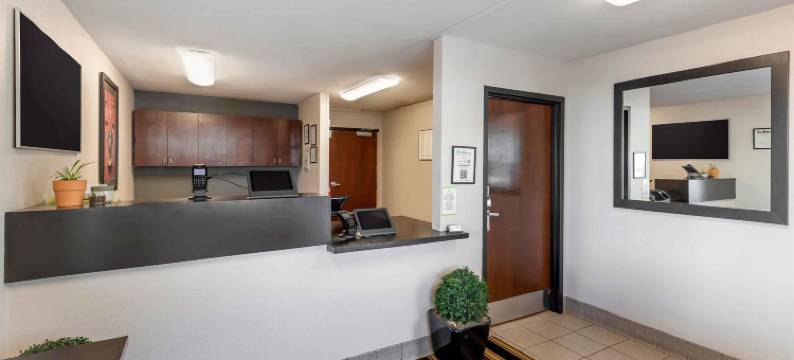 美国长住精选酒店 - 丹佛 - 莱克伍德南部(Extended Stay America Select Suites - Denver - Lakewood South)图片