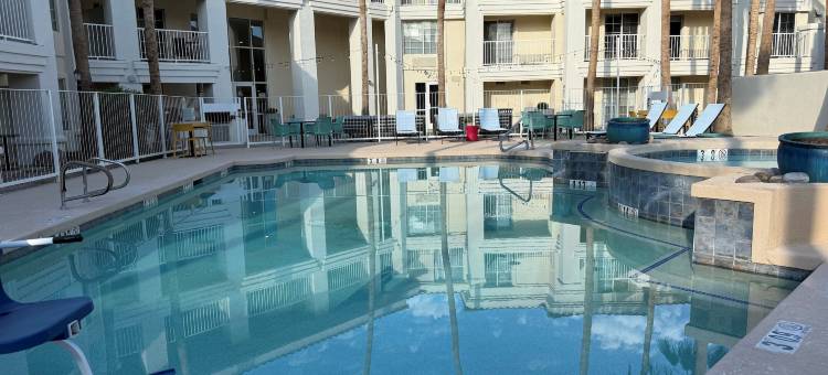 希尔顿惠庭套房酒店-斯科特斯德老城区(Home2 Suites by Hilton Scottsdale Old Town)图片