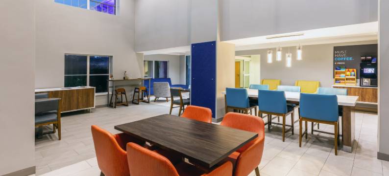 智选假日套房酒店维克斯堡(Holiday Inn Express & Suites VICKSBURG by IHG)图片