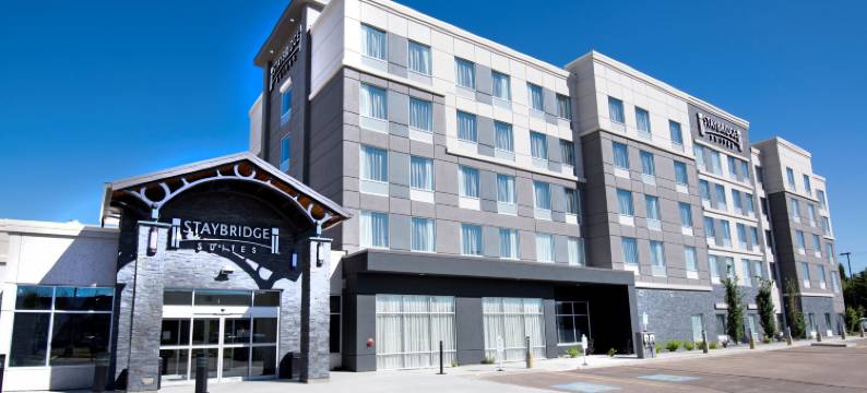 红鹿北Staybridge套房酒店(Staybridge Suites Red Deer North by IHG)图片