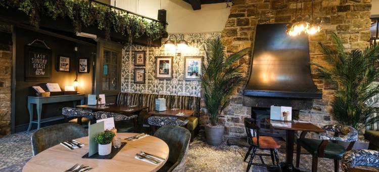 洛金汉阿姆斯酒店 - 格林国王旅馆(Rockingham Arms by Greene King Inns)图片