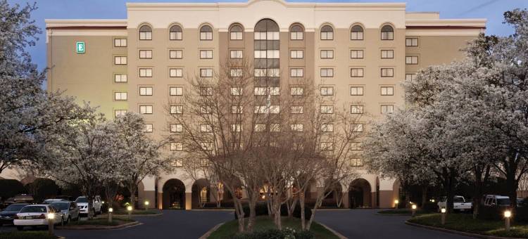 希尔顿安泊酒店-格林维尔高尔夫及会议中心(Embassy Suites by Hilton Greenville Golf Resort & Conference Center)图片