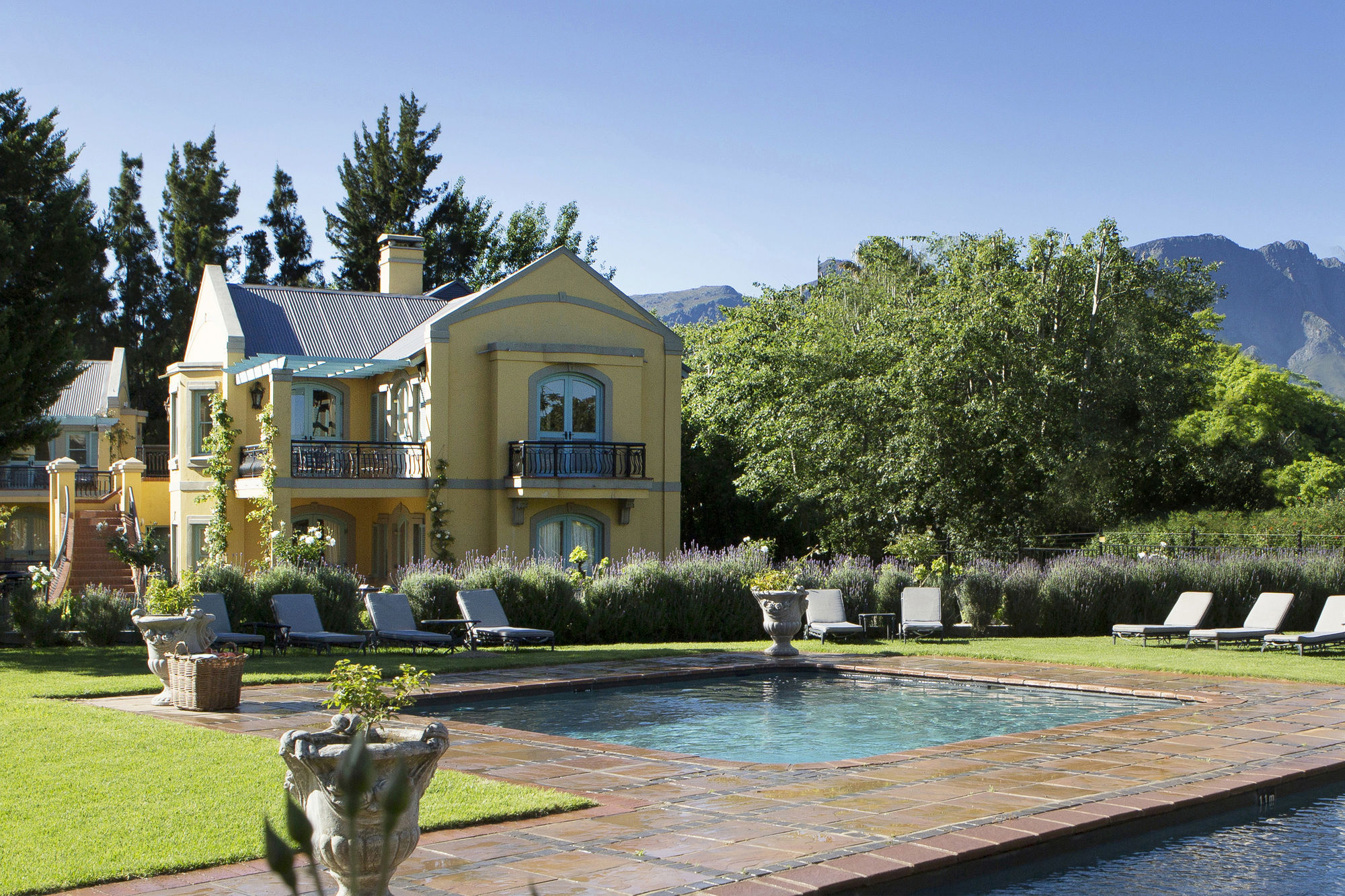 Franschhoek Country House & Villas Over view
